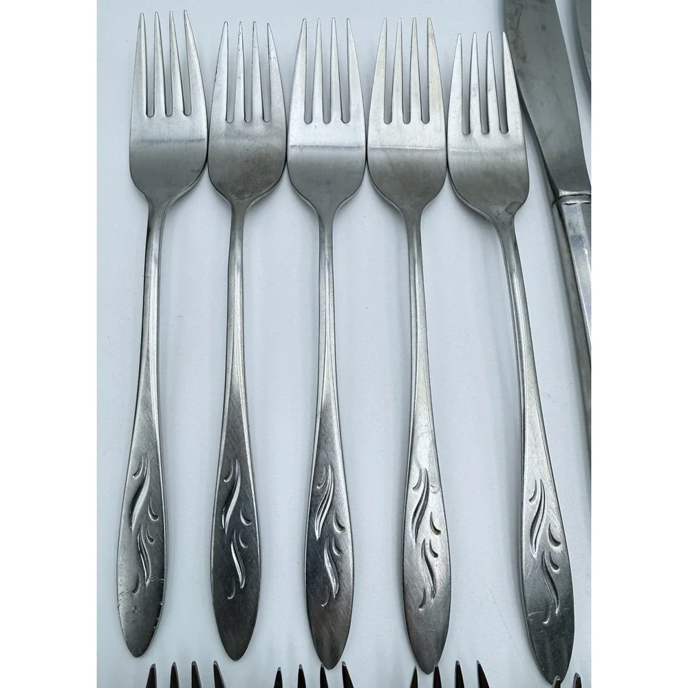 Oneidacraft SS Ember Glow Svc for 6 Flatware 5pc Place Settings -1 pc Vtg 29pcs